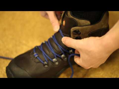 Lacing Technique – Surgeons Knot – Eastern Mountain Sports